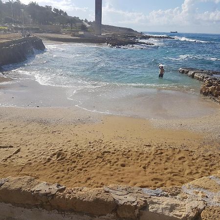 Sea Front Villa Vera Klorakas Bagian luar foto