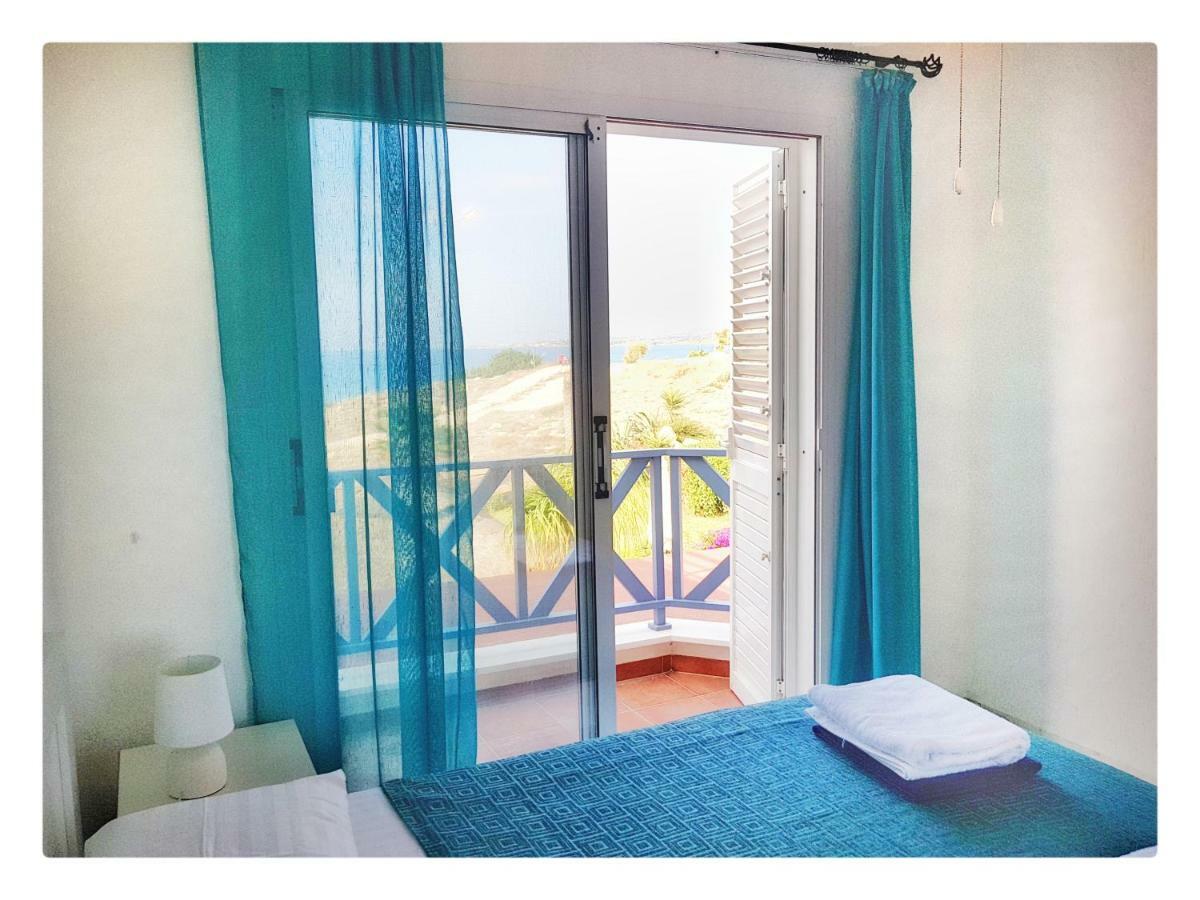 Sea Front Villa Vera Klorakas Bagian luar foto